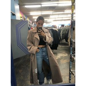 VINTAGE LONDON FOG OVERSIZE CLASSIC TRENCH SZ10